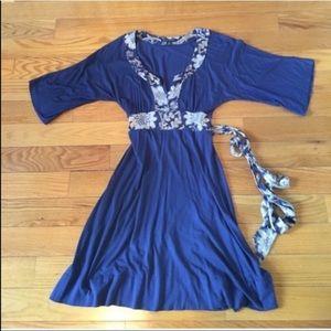 BANANA REPUBLIC JERSEY KIMONO DRESS